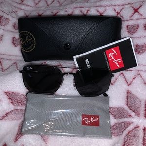 Ray-Ban Aviator Sunglasses